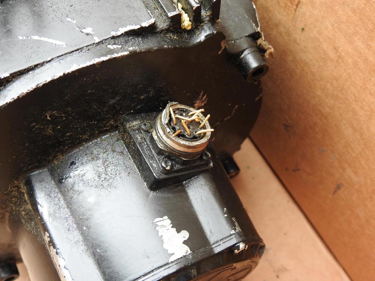 BOSCH INDRAMAT MKD112C-024-GG0-AN Servo Motor Rexroth - AS IS - READ