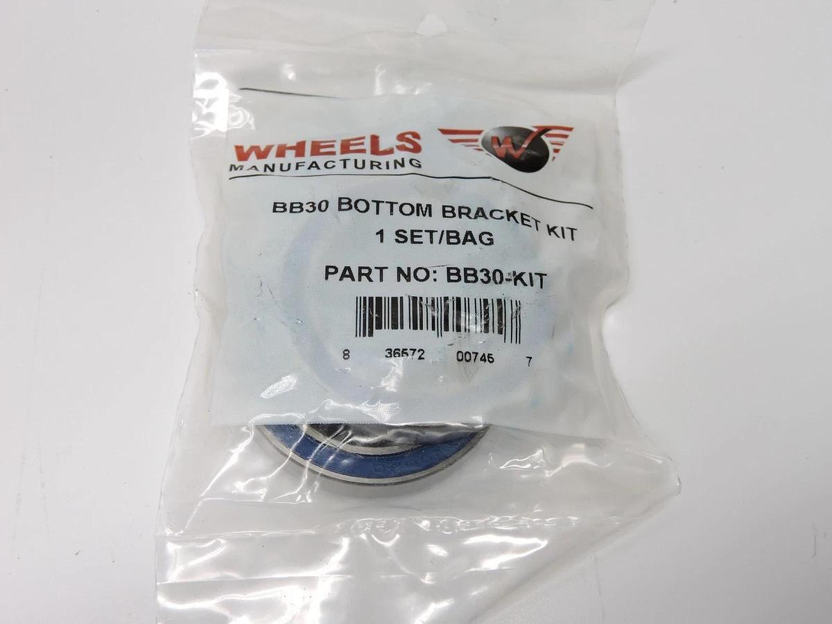 Wheels Manufacturing BB30 ABEC-3 Bearings & Clip Kit - NEW!