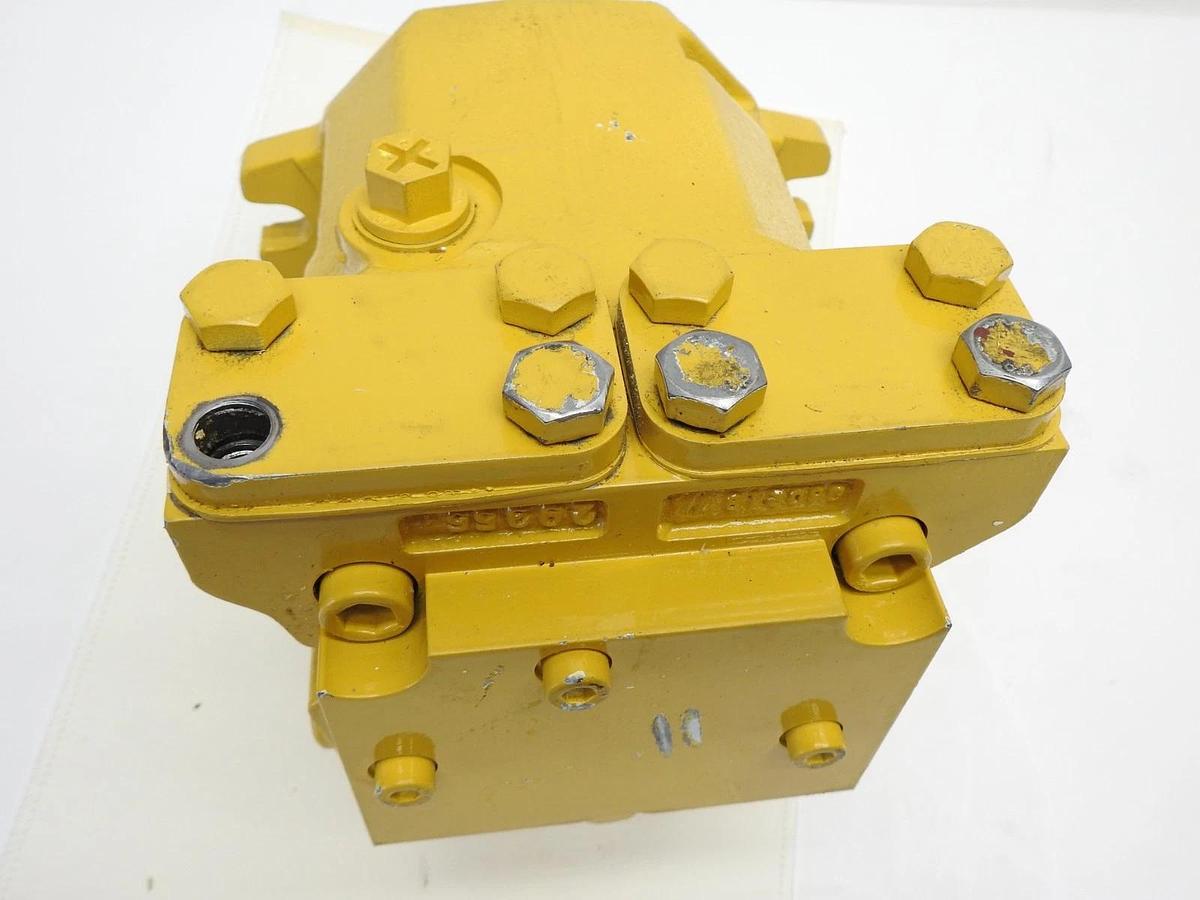 Linde HMF63-02 Hydraulic Motor SWING MOTOR for TEREX TC240LC Excavator - OEM NEW