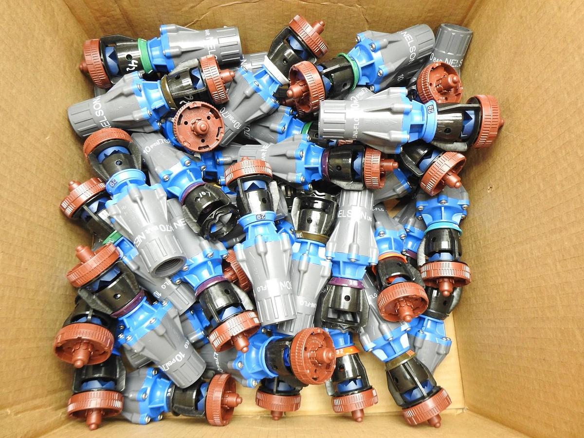 x43 Mixed Nelson UNI-FLO Pressure Regulator 10PSI w/ Attachments