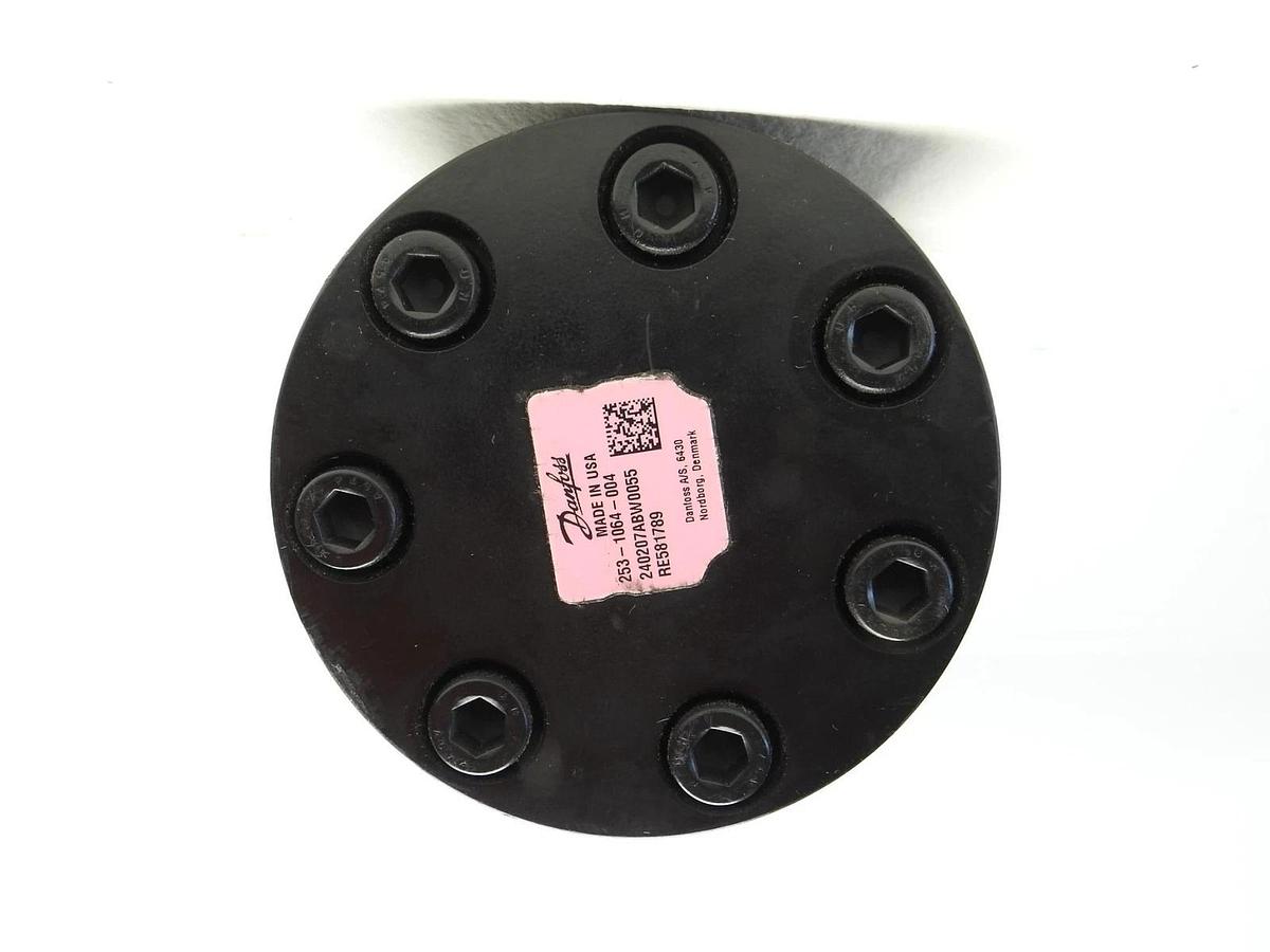 GENUINE John Deere RE581789 Hydraulic Steering Control Valve 253-1064-004 NEW