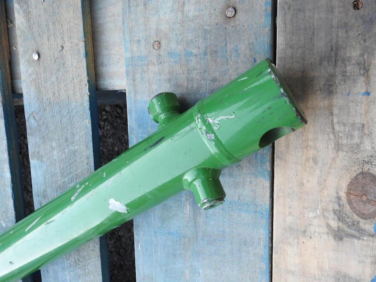 GENUINE John Deere AHC24304 Hydraulic Cylinder 7660, CS690, 7760, CP690