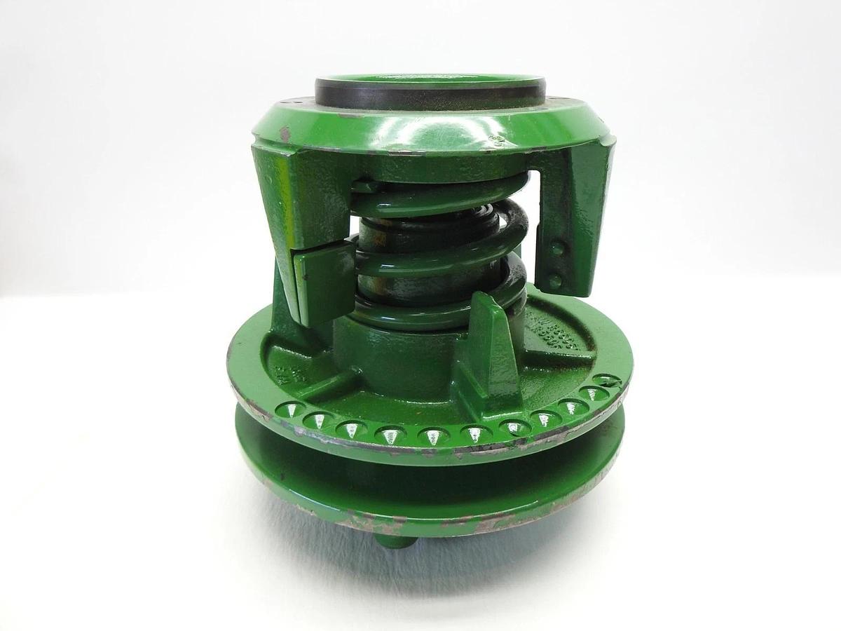 John Deere RE572545 Fan Drive Assembly - Genuine OEM - ~NEW BROKEN FLANGE~