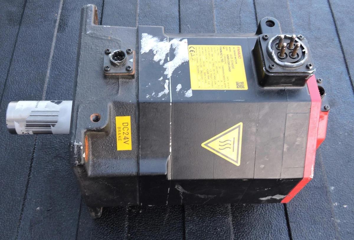 Fanuc AC Servo Motor A06B-0265-B400 w/ A860-2000-T301 Servo Motor Pulsecoder
