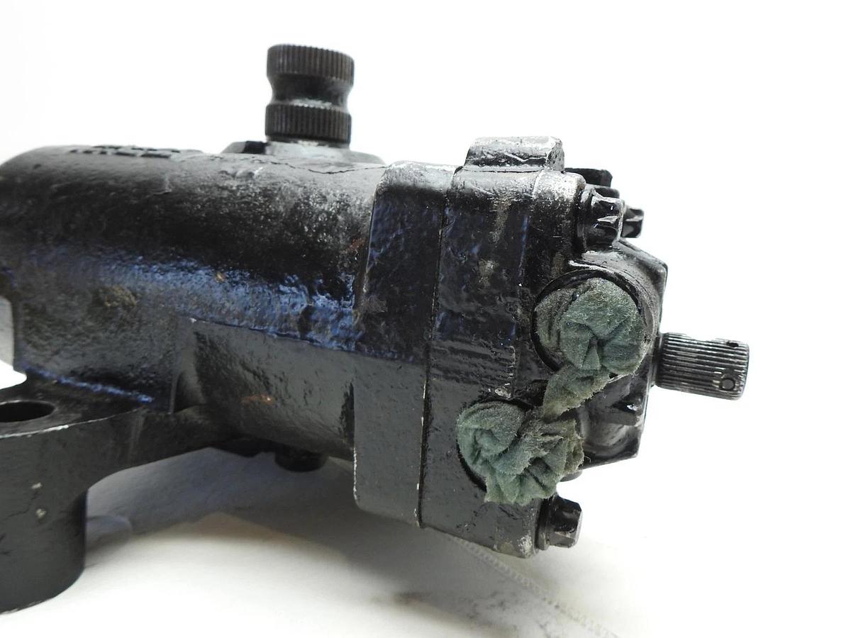 OEM TRW Power Steering Gear Box TAS652262 - Reman