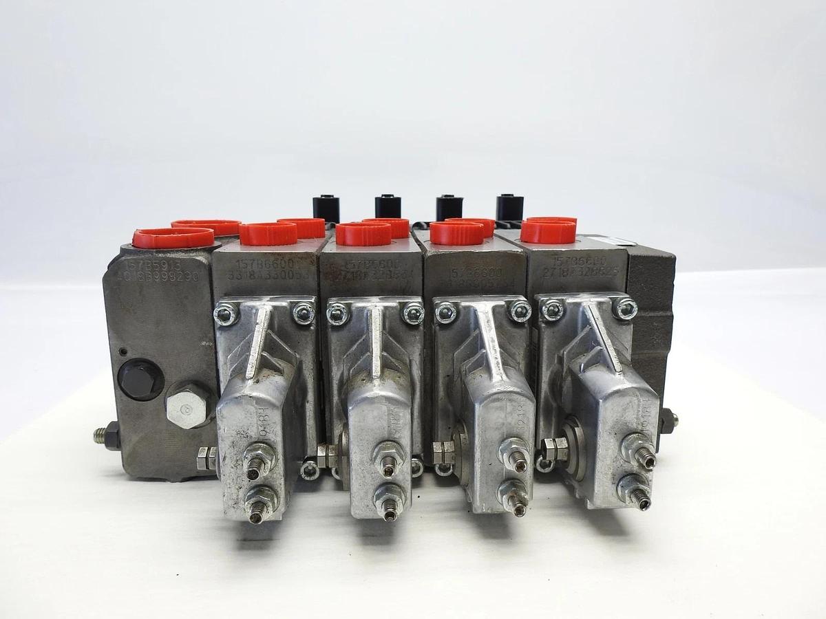 Danfoss PVG 32 /4 Proportional Valve 3335 PSI w/ 157B4292 11094176 - OEM NEW!