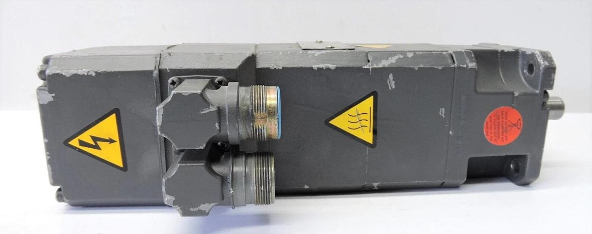 SIEMENS - 1FT6031-4AK71-3EH1 SYNCHRONOUS SERVOMOTOR 1FT60314AK713EH1 - NOB NEW!