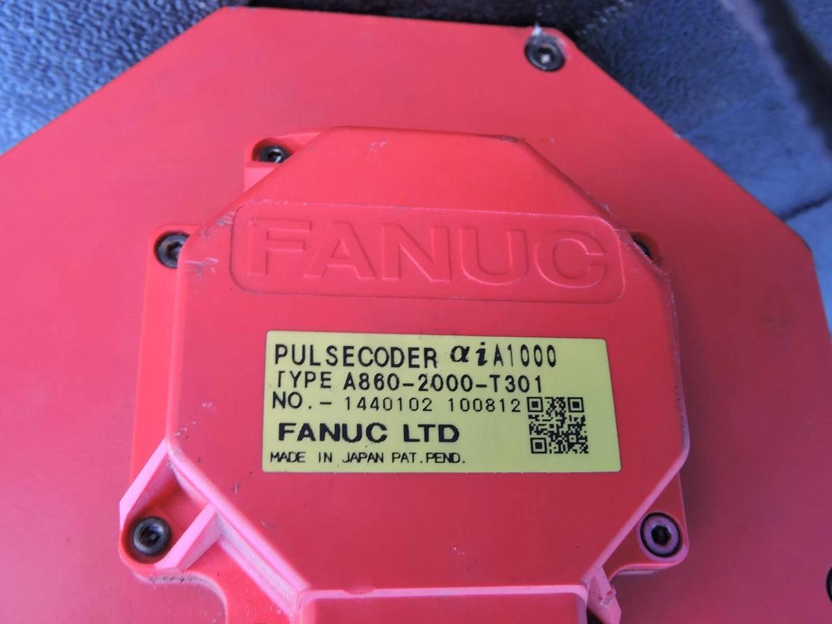 Fanuc AC Servo Motor A06B-0265-B400 w/ A860-2000-T301 Servo Motor Pulsecoder
