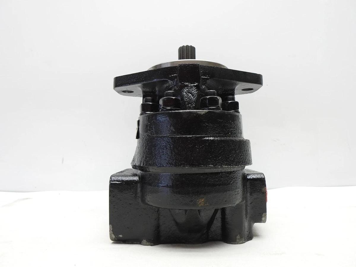 GENUINE John Deere AT370229 Fan Drive Hydraulic External Gear Pump 350D, 3754D
