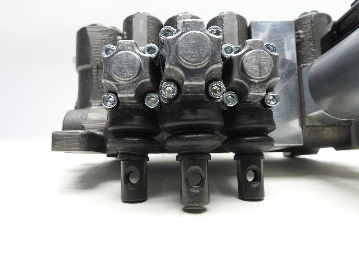 Hydac RS164 Mobile Hydraulic Control Valve 2904330 (3625 PSI)