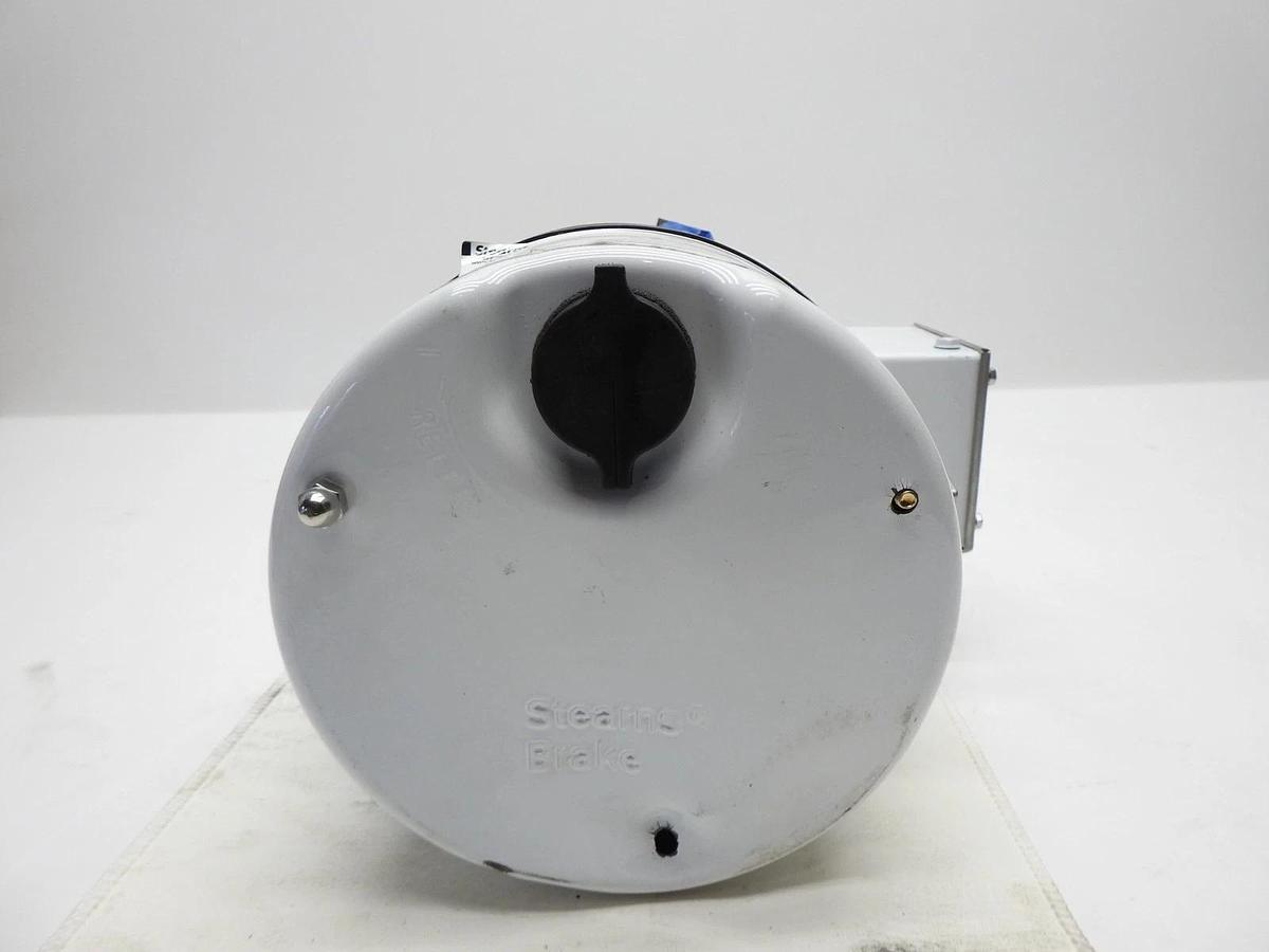 LEESON 119485.00 C6T17VC73A Brake Motor 1 HP, 3 Phase Stearns 105602480001 NEW