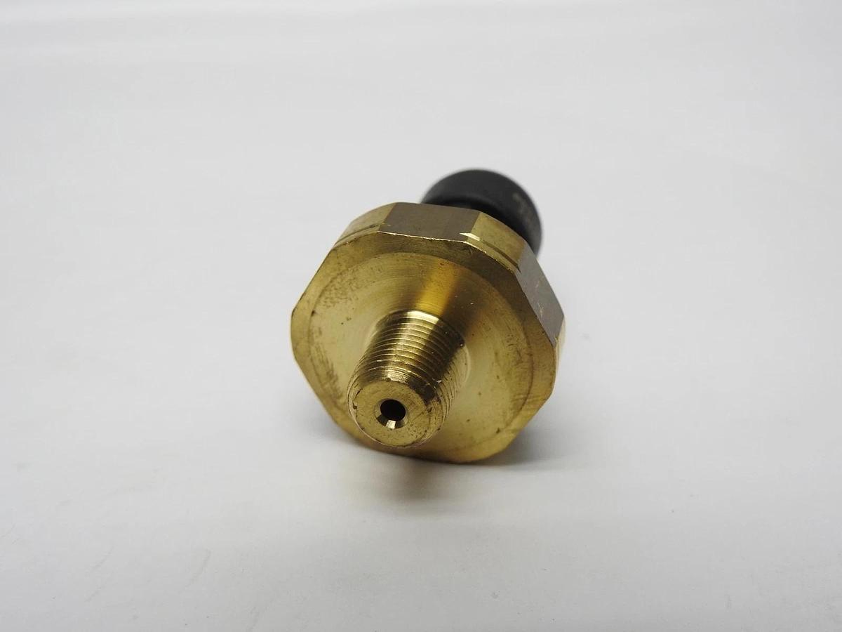 8531299 Oil Pressure Sensor Switch Sender For Ford Renault Caterpillar Mazda