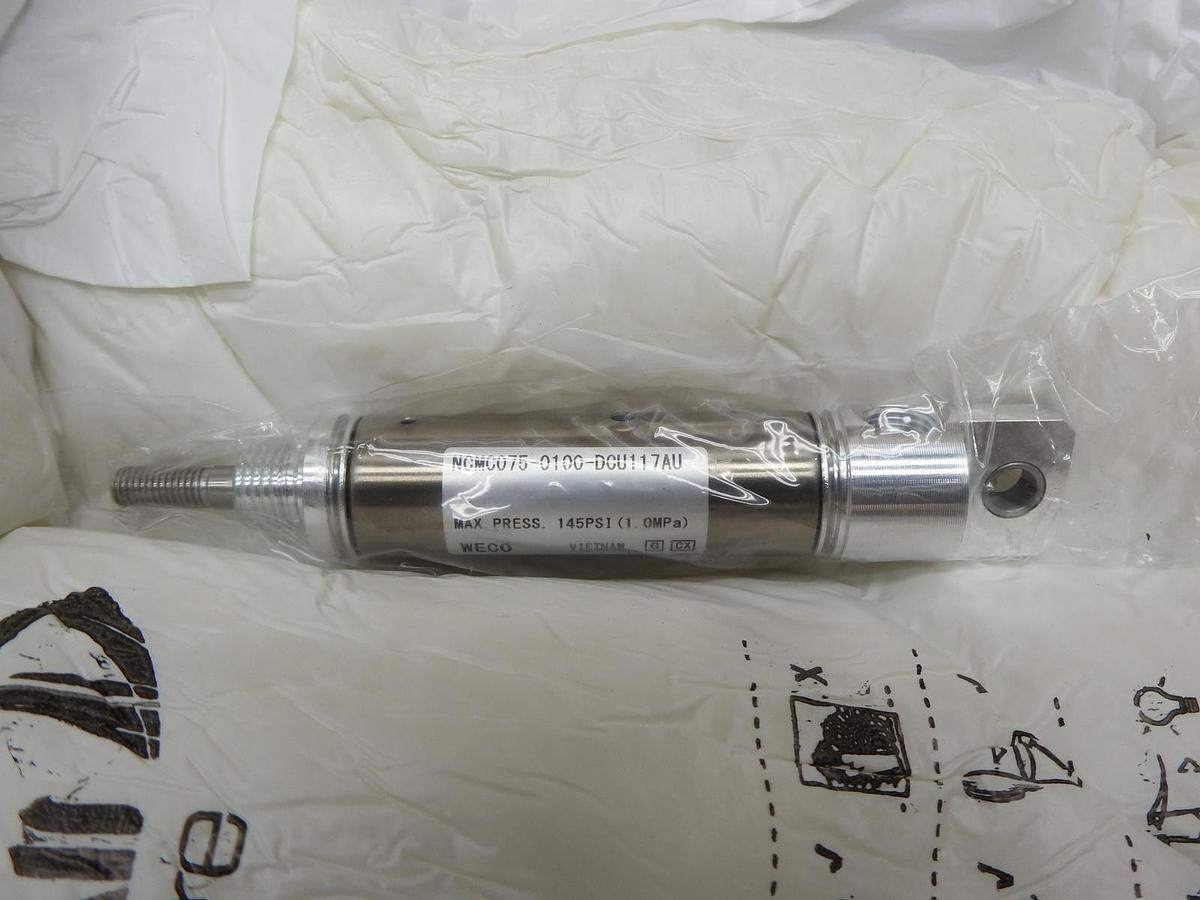 SMC NCMC075-0100 Air Cylinder NCM Round Body Cylinder - NEW!