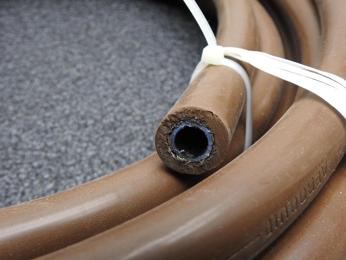 61 Feet AE466-8 Eaton Aeroquip Aerospace PTFE Integral Silicone Firesleeve