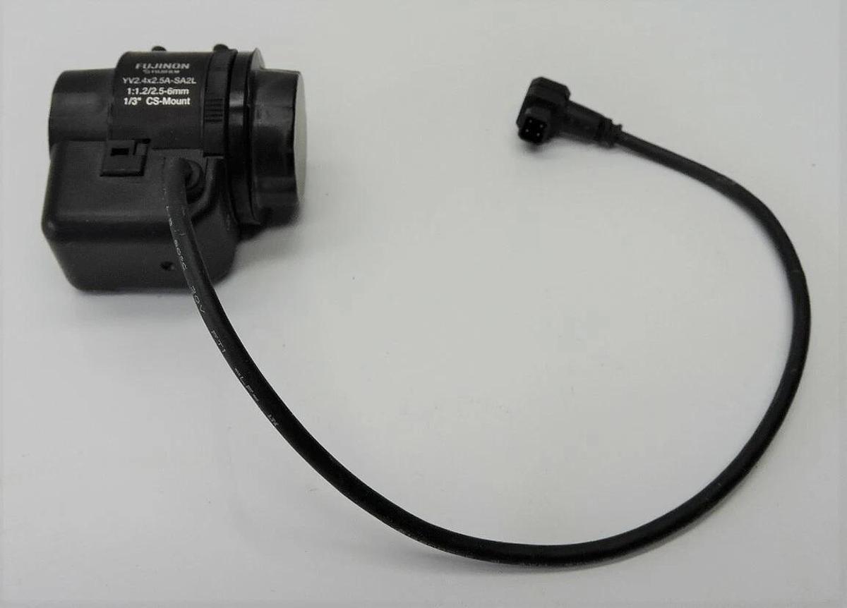 Fujinon Fujifilm YV2.4x2.5A-SA2L 1:1 2/2.5-6mm 1/3" CS-Mount - NEW