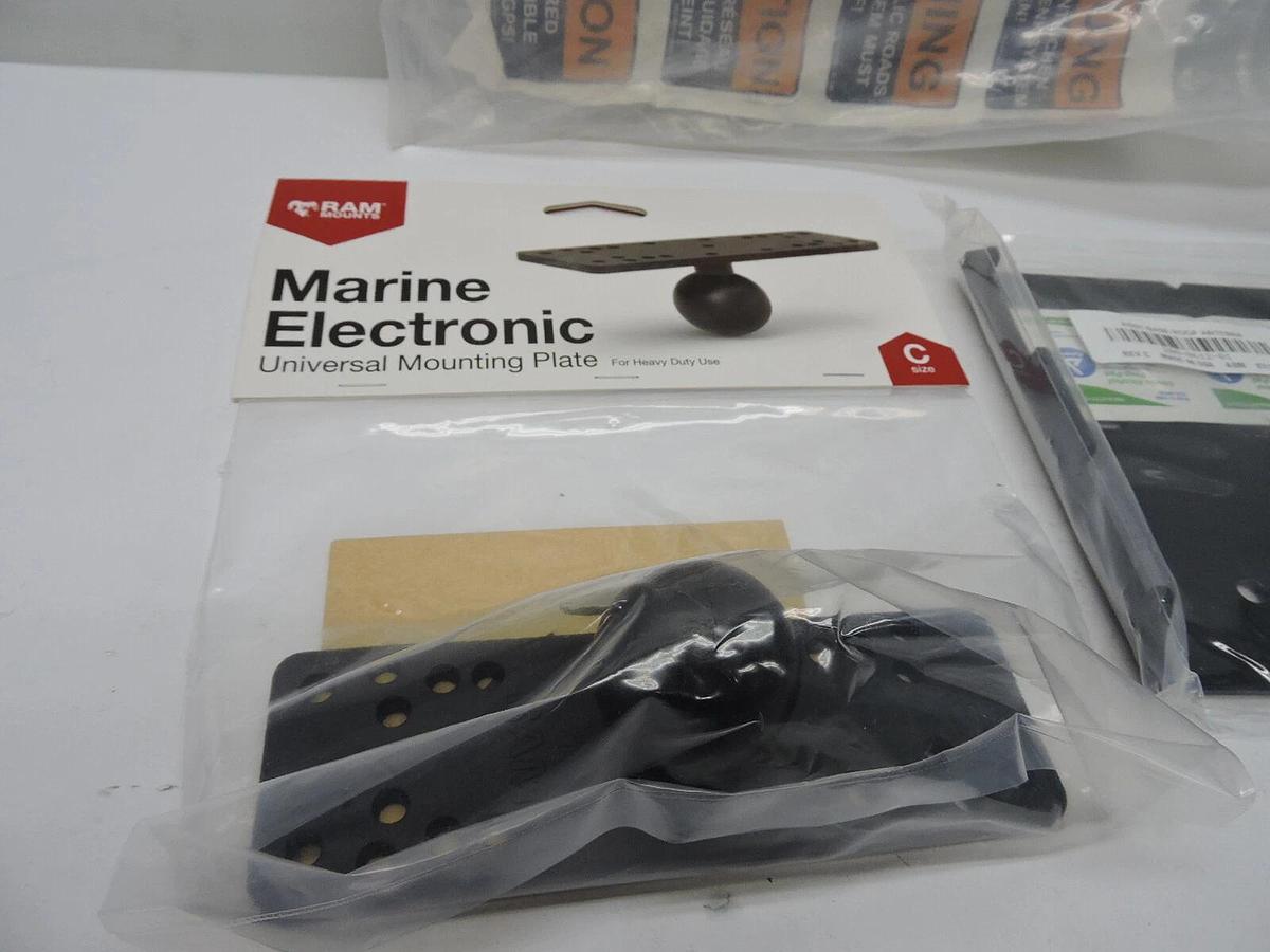 AG Leader ASSY Common Parts Bracket-Roof Base, GeoSteer Antenna 200-0612-01 NEW