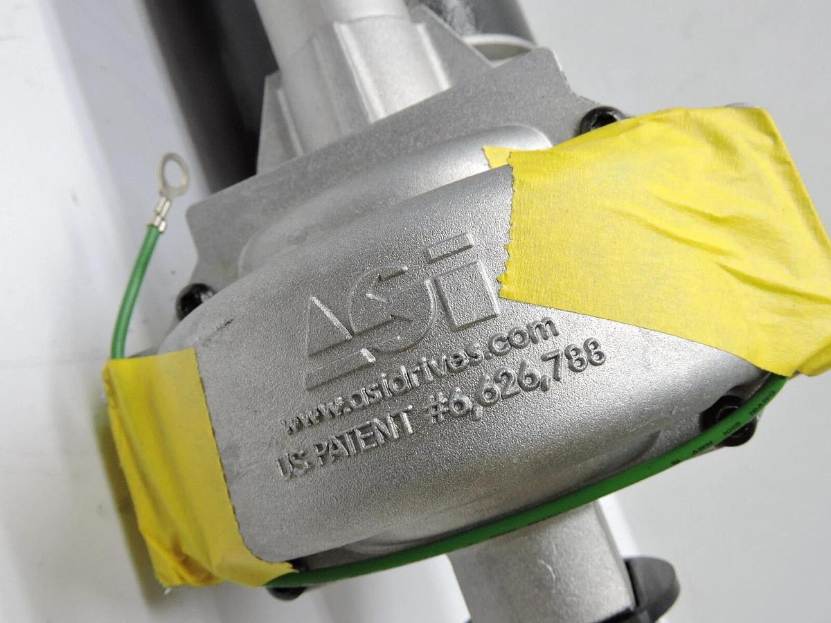 ASI 10663-17 TENNANT TRANSAXLE Model: 4E12, Ratio: 21.0:1, Output RPM N LS: 109
