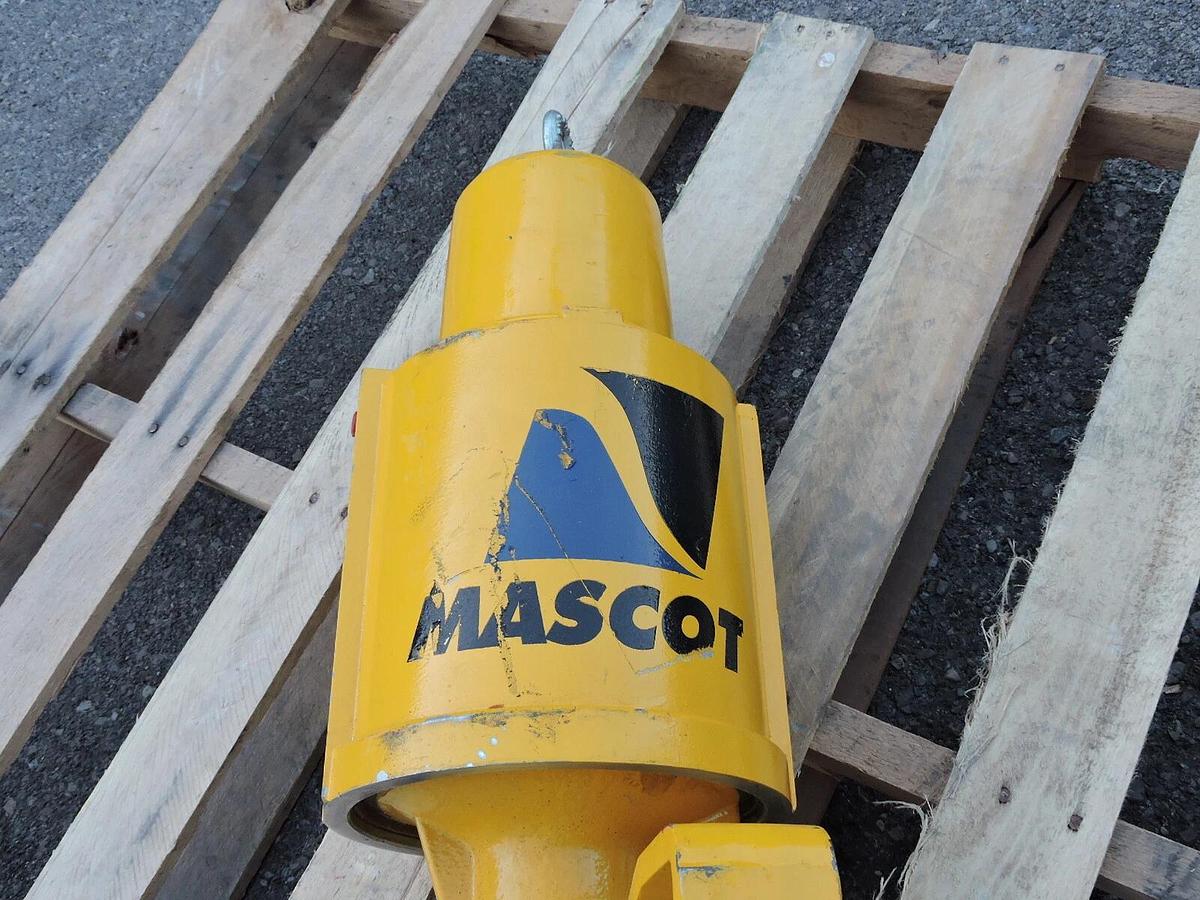 Mascot Rotary Actuator 6"/836.0, SHAFT: 17-4PH, 317 SS 150 PSI - NOB NEW!