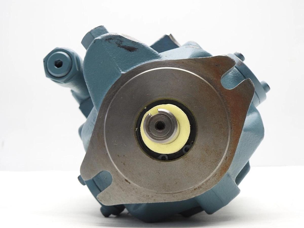 Daikin V15A3RX-95 Hydraulic Piston Pump V15A3RX95, 9900-23X-00500 OEM NEW!