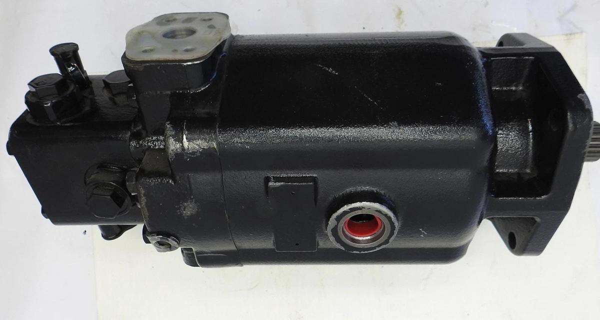 CNH 87374885R Drive Motor fits Case IH 5130 6130 6140 7130+ More Models 6433-103