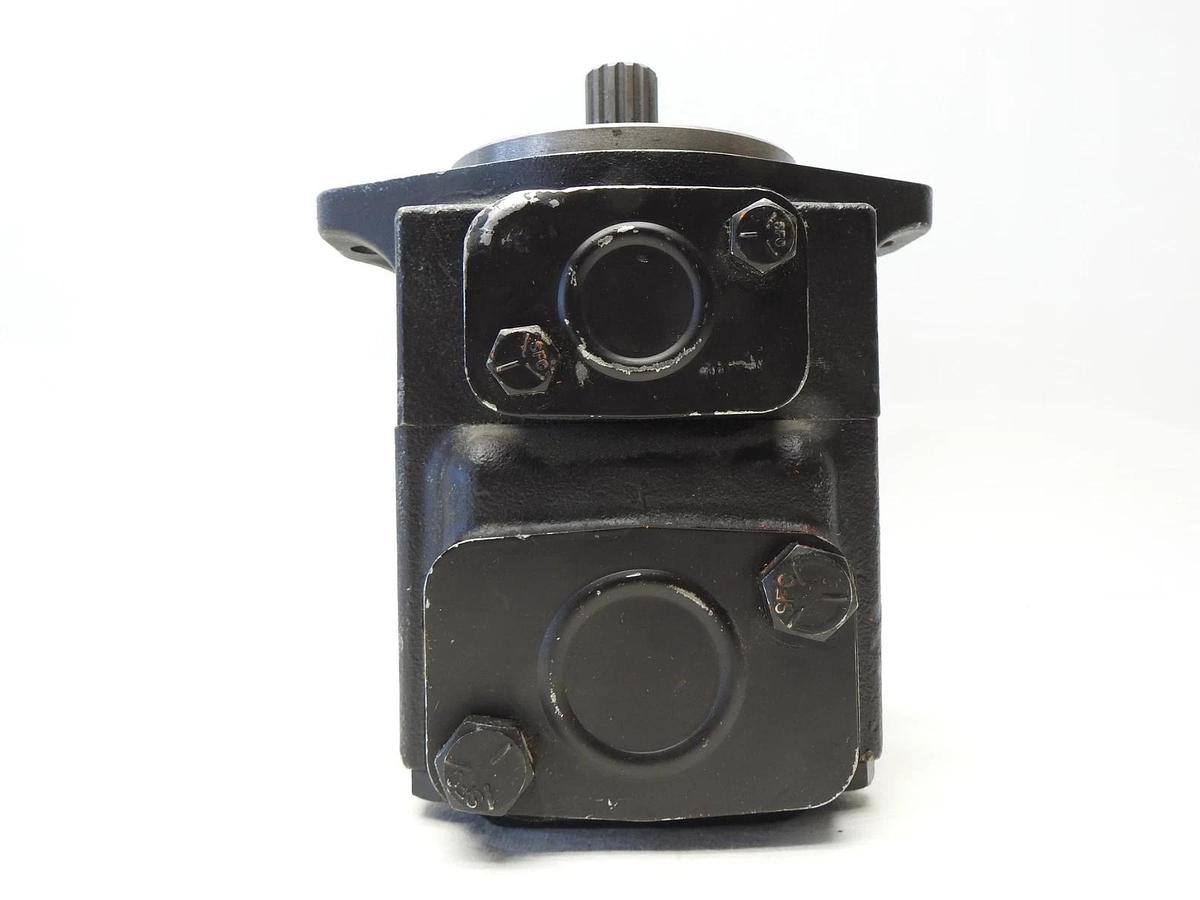 GENUINE ParkerT6CM B17 3R01 C1 Industrial Vane Pump 024-44407-0/01 - OEM NOB NEW