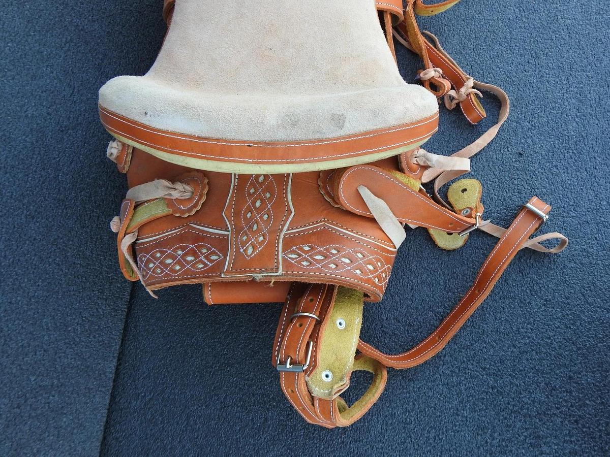 Mexican Charreria Riding Leather Saddle (Montura Charra) Mexican Horse Saddle