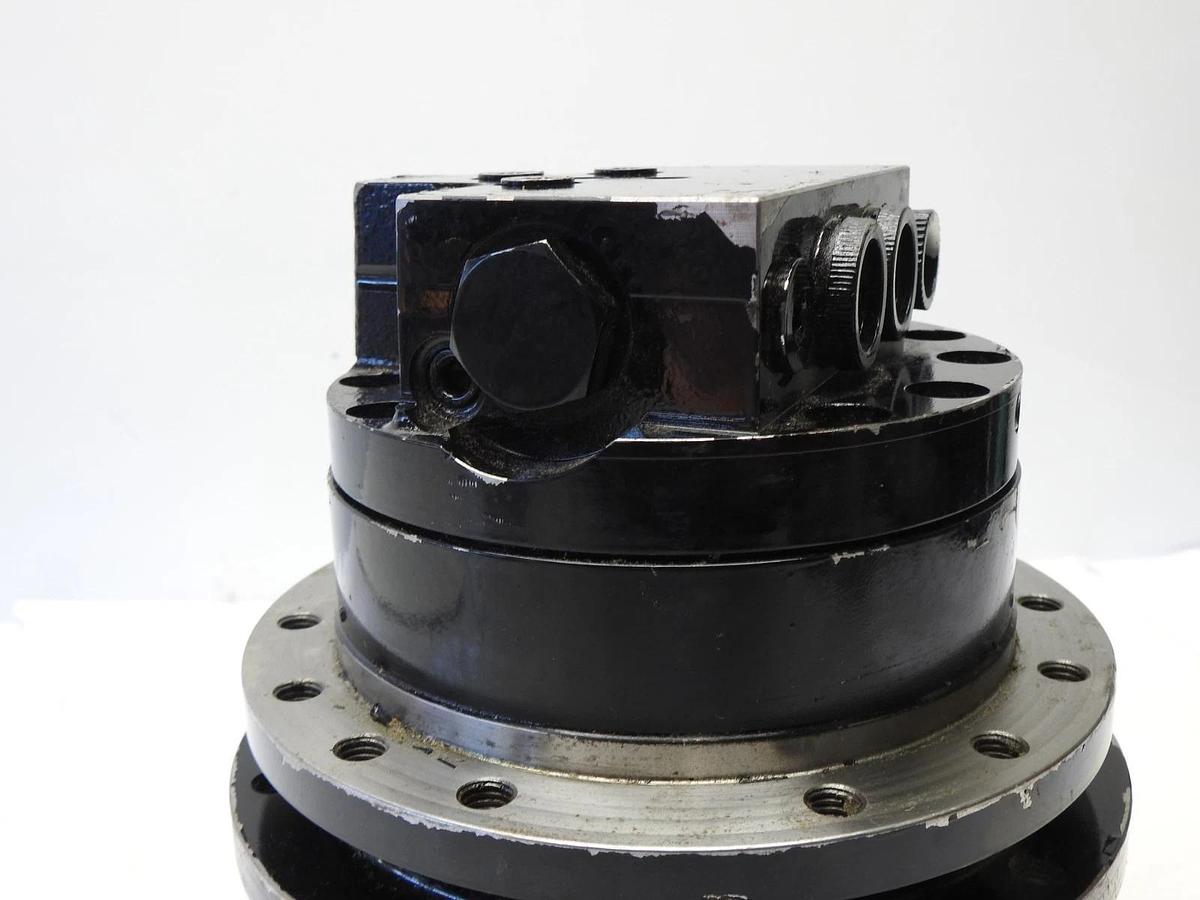 T1DK9 Final Drive Hydraulic Travel Motor for Heavy Equipment - NOB NEW!