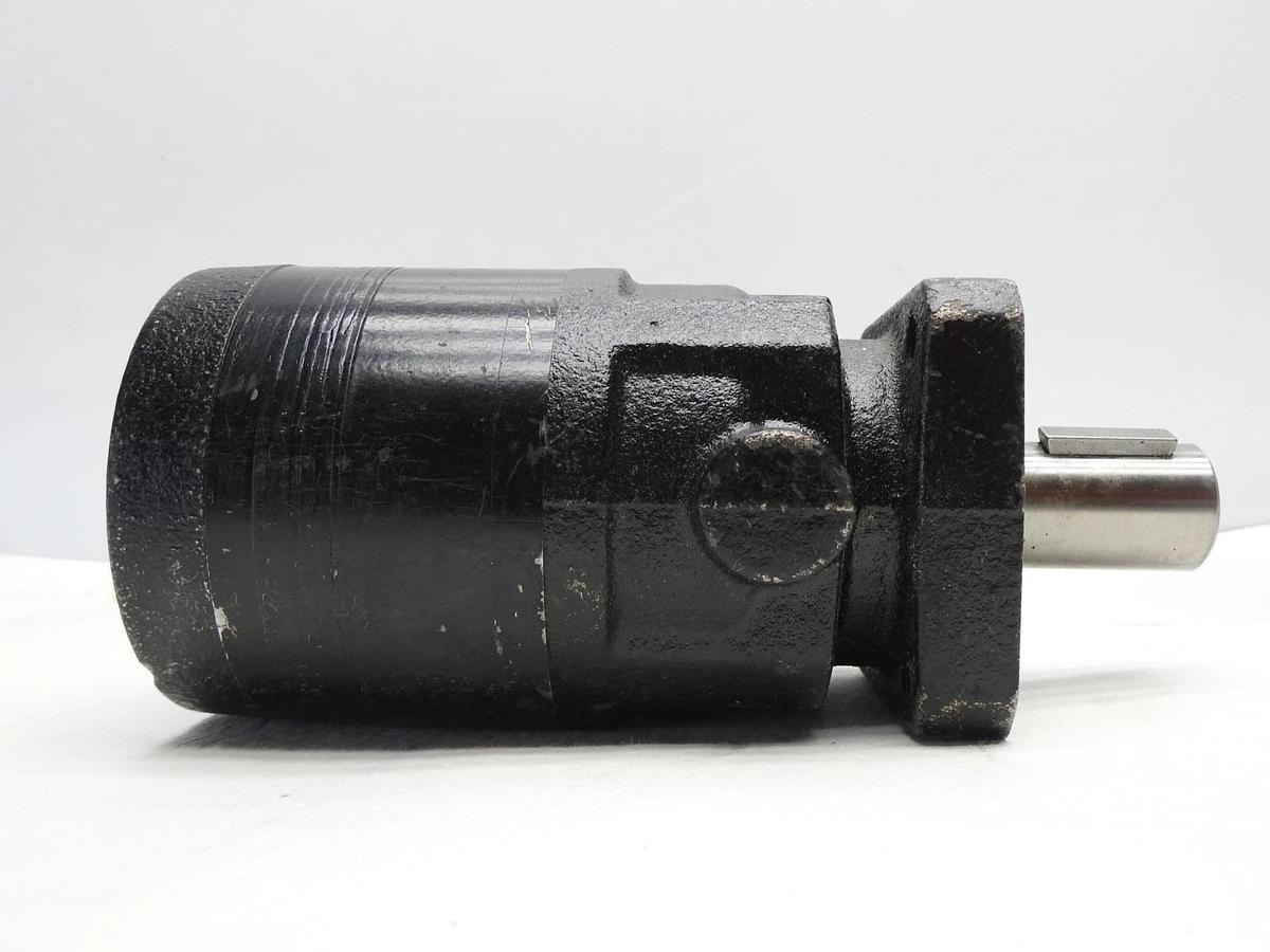 Parker TB0130FJ100AABJ TB Series Torqmotor TB0130 Low Speed, High Torque OEM NEW