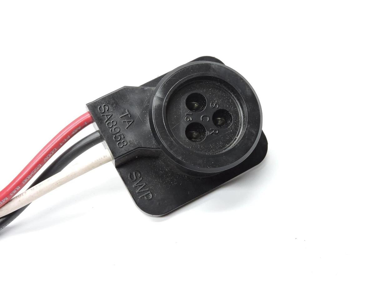 Carrier 3 Prong SA8958 386433-1D Plug Copeland Carrier Heatcraft - OEM NEW!