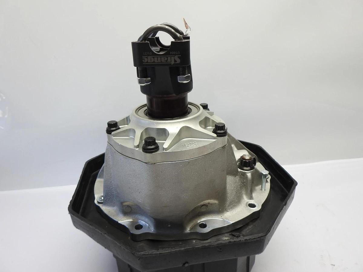 Strange 9" H.D Carrier: D1555, N2322, YOKE: U16021, 3-70 Clear Ratio - NEW!
