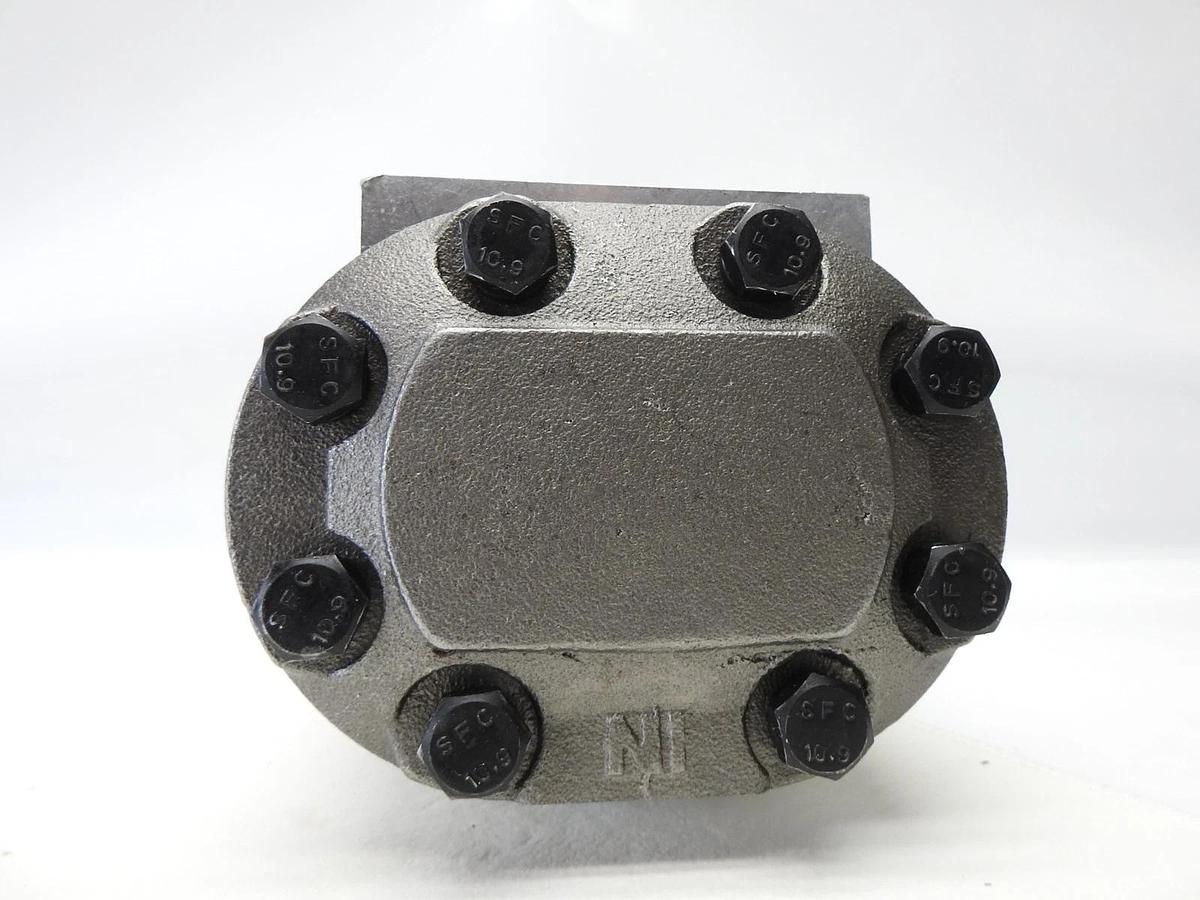 HYP-F-599600-BAC Hydraulic Pump E2NN600BA for Ford New Holland Tractor - NOB NEW