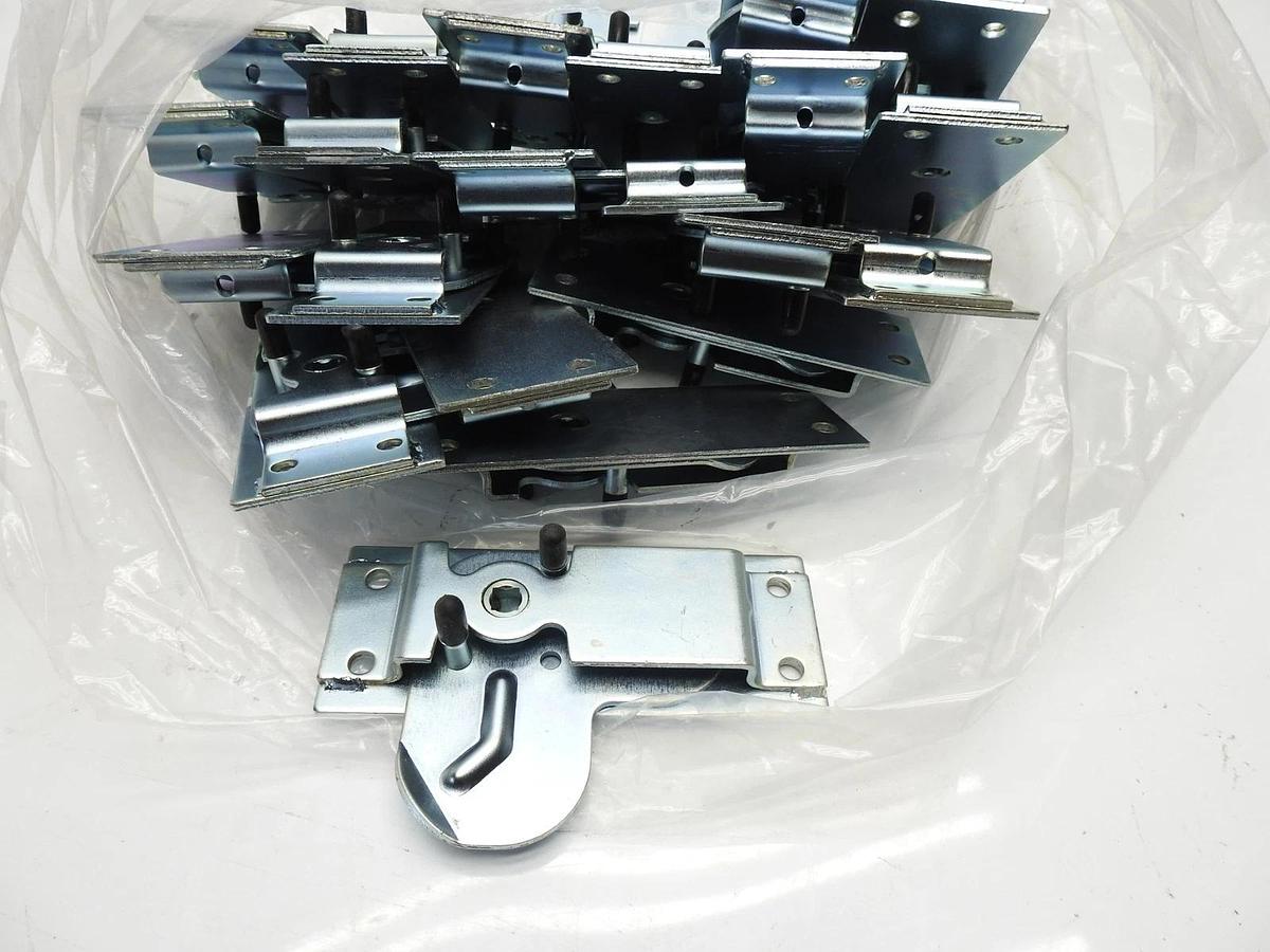 Lot of 25 - TCH 3 Point Center Lock Mechanism x25 - NEW!