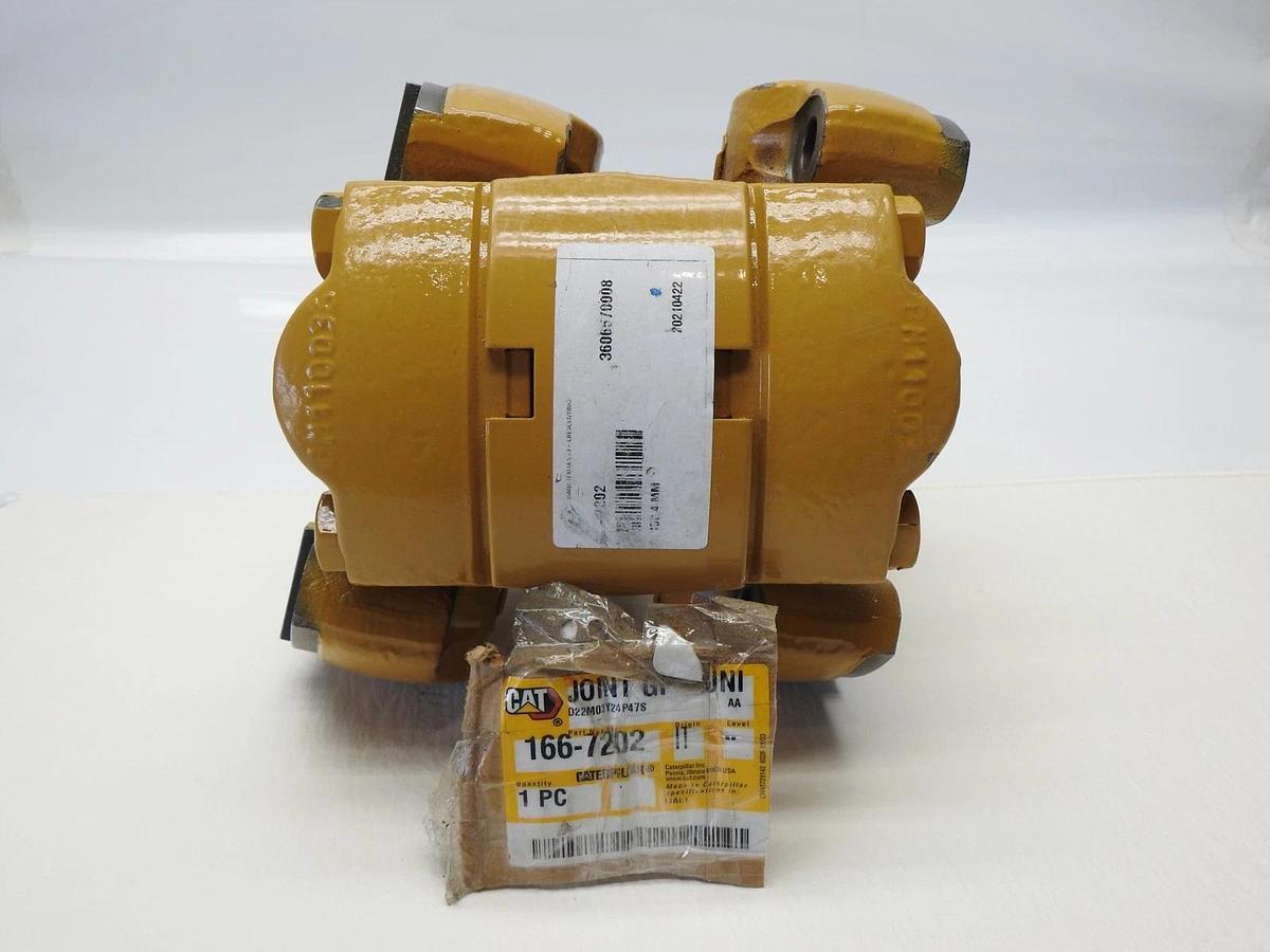 OEM CAT 166-7202 Front Drive Shaft Universal Joint ARTICULATED, EJECTOR TRUCK
