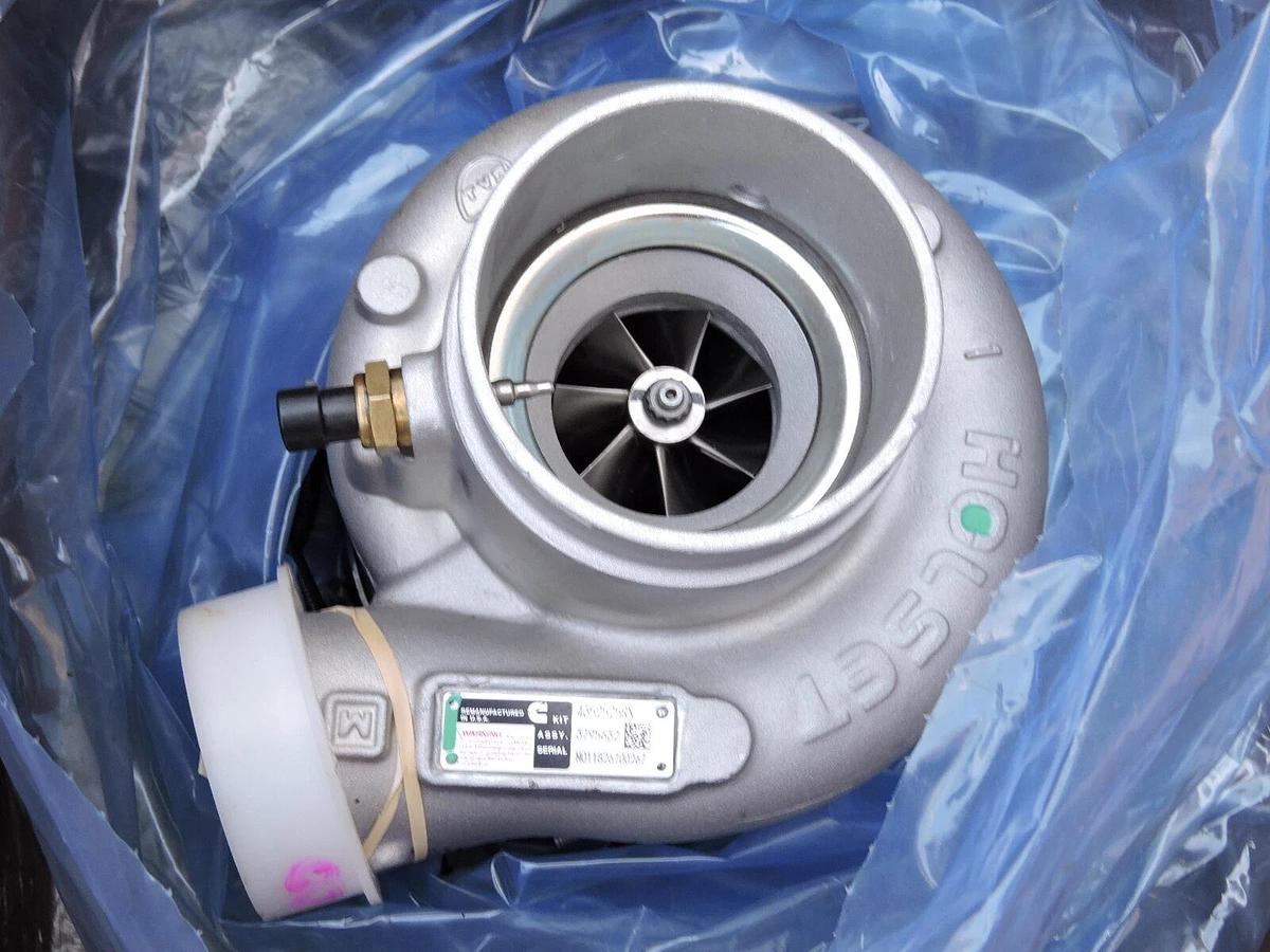 Cummins 4352525RX 3795632 Turbo 8.9L Short Turbo Charger- FACTORY REMAN- NO CORE