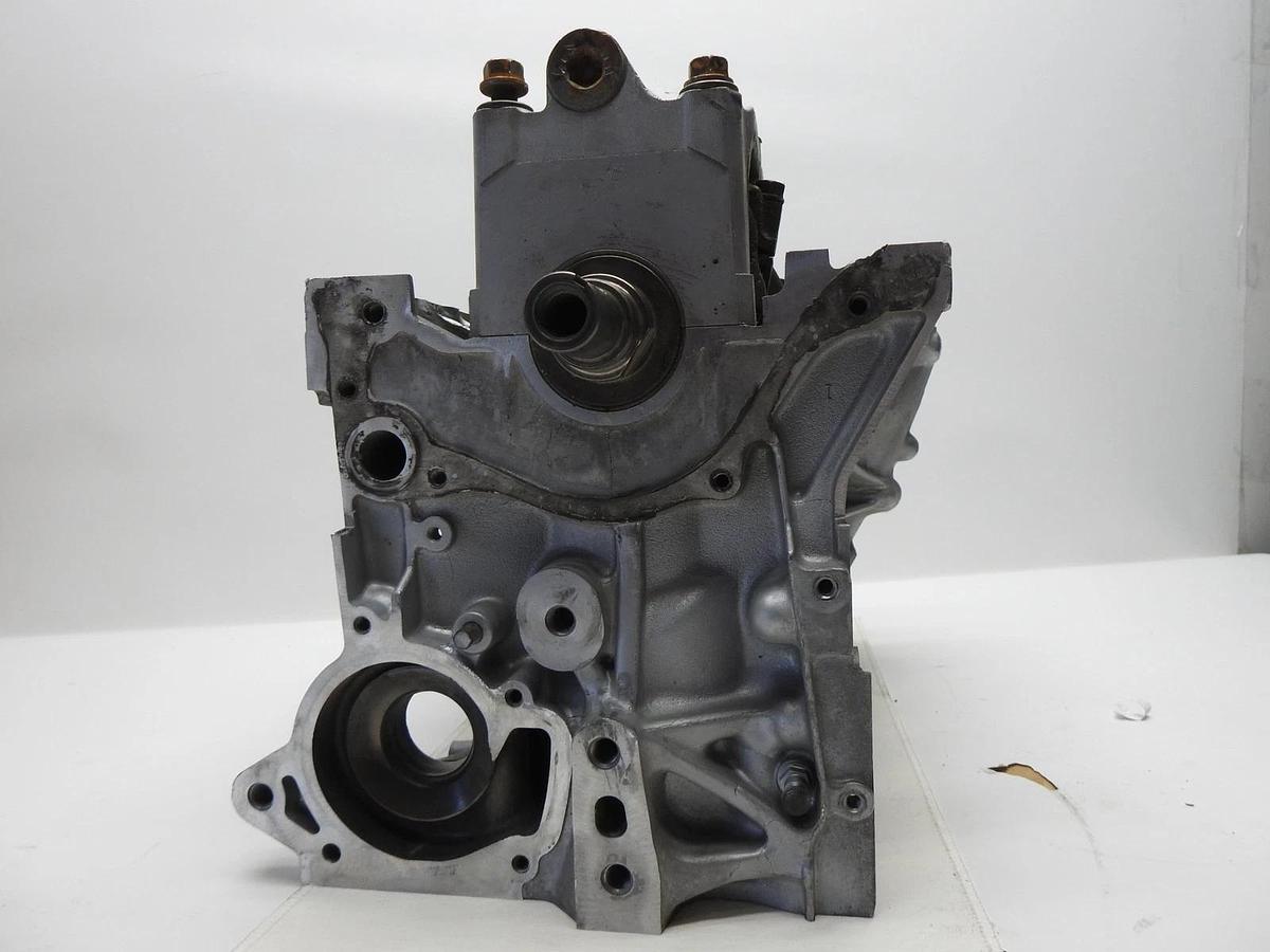 1996-2000 Honda Civic Engine Block 1.6 L SOHC inline-4