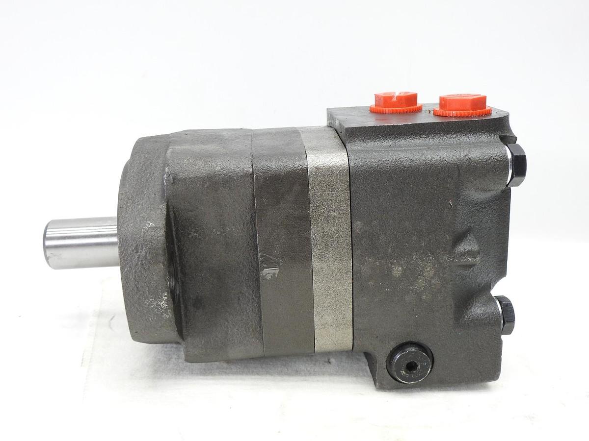 Fluidyne WF104-1002 100CC 2-Bolt SAE A Flange Motor (replaces Eaton 104-1002)