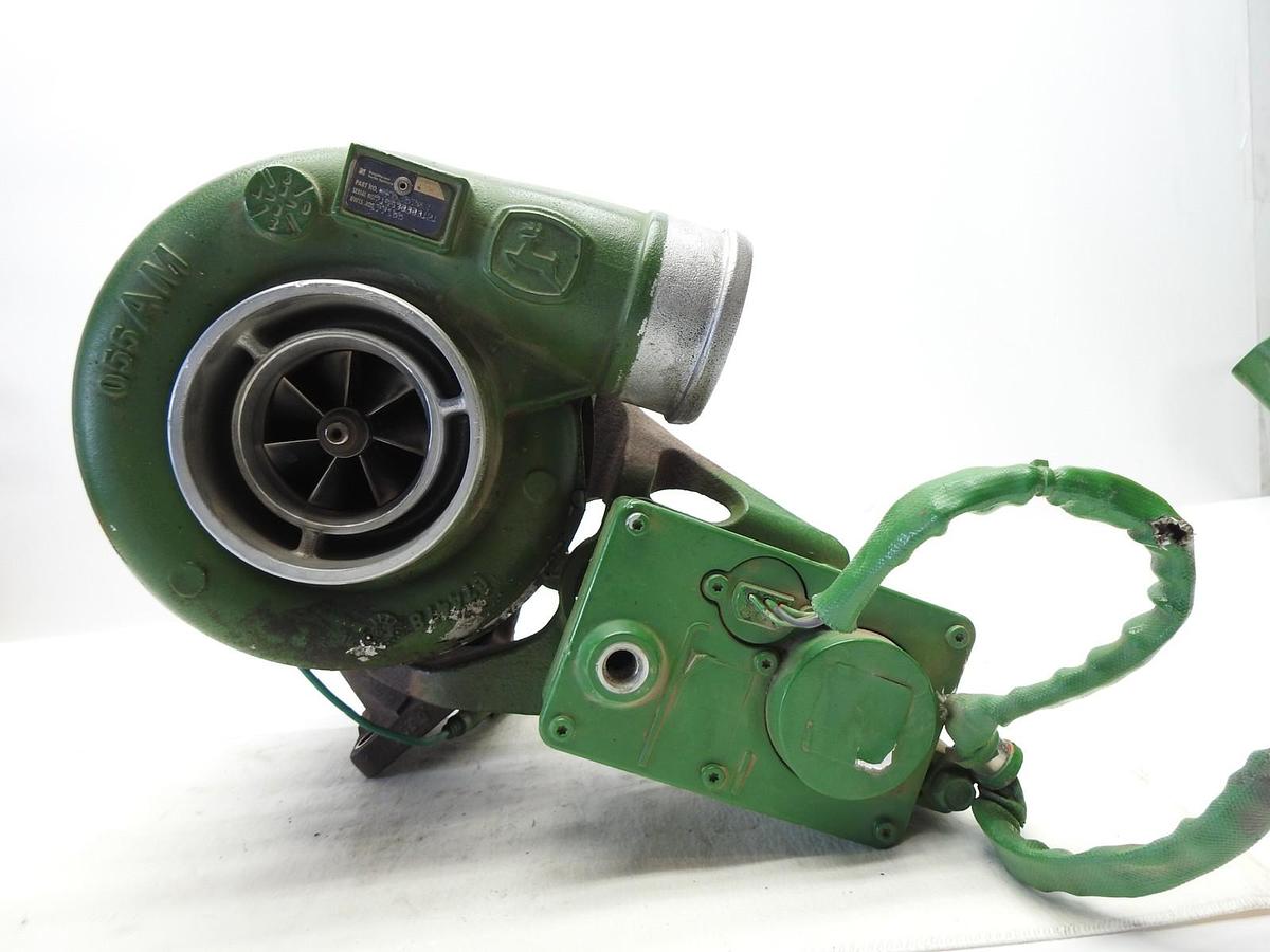 John Deere RE535702 DZ108124 TURBOCHARGER 8320, 8270, 8295 PowerTech 9.0L - READ