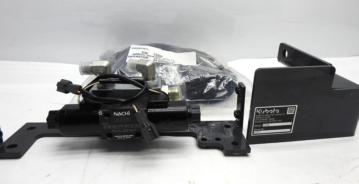 Nachi P-SK-G01-C7Y-GPT-D1-5162H 3rd Function Valve Kit For Kubota L2265 OEM NEW!