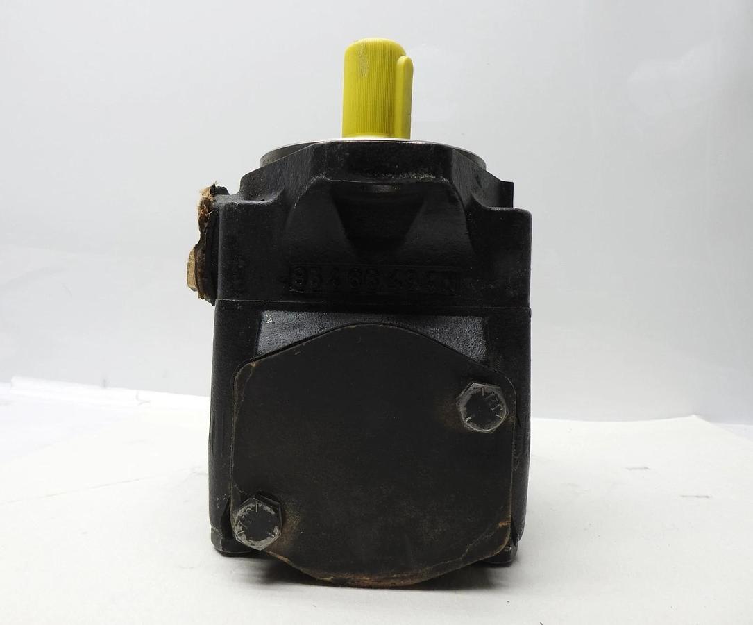 Labrie HYP01482 Hydraulic Denison Vane Pump T6DW-042 CW - NOB NEW