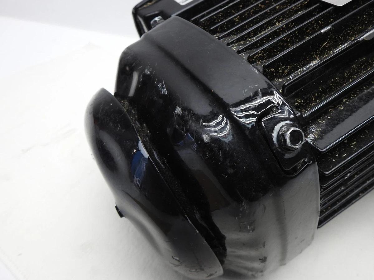 SEW Eurodrive SAF97 3PH Electric Motor 60 Hz, 1HP SAF97 EDRN80M4/CICIID2/TF/AL/C