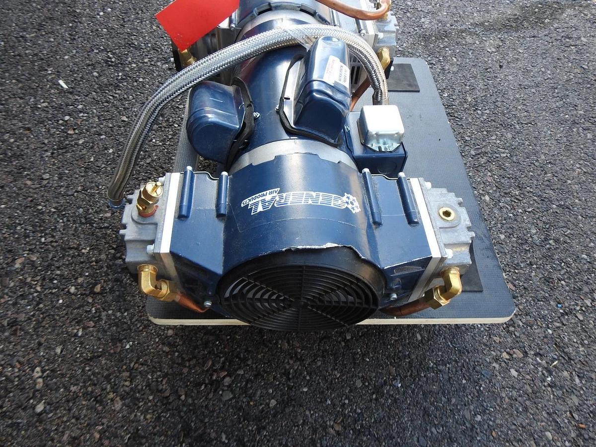 General Air Products OLR915150AC 1 1/2 HP, 915 Gallons Oil-Less Riser Compressor