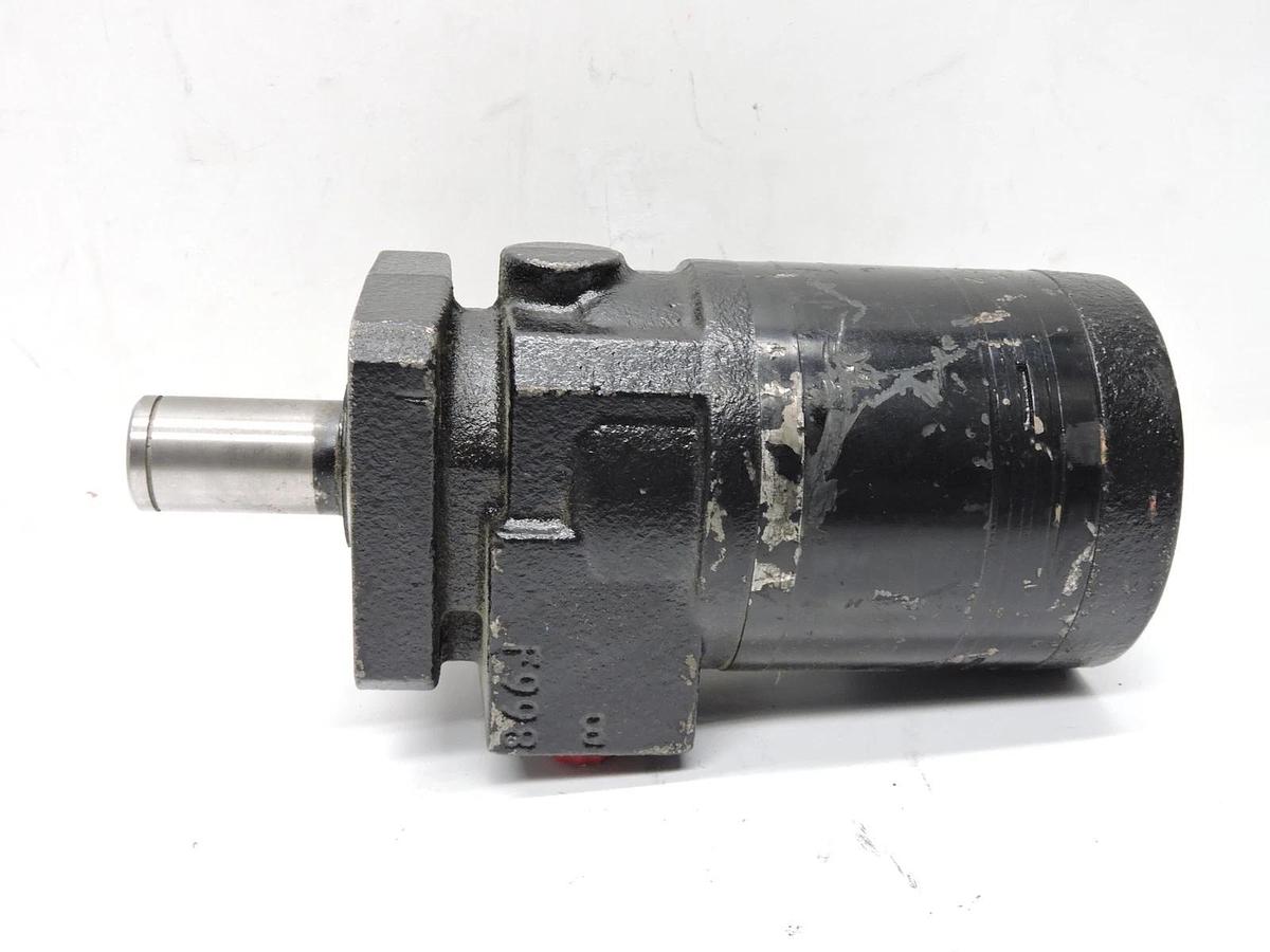 Parker Keyed Spline, 4 Bolt Mounting Flange CLEASBY-131DA, 17015 1819