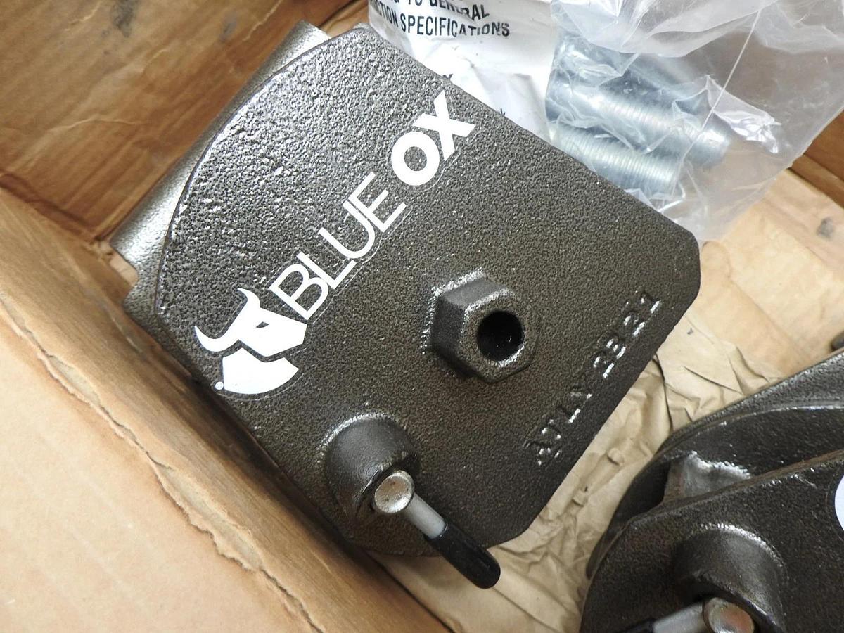 BlueOx 63-6546 BXW0350-550 Replacement Clamp On Brackets ONLY - NEW