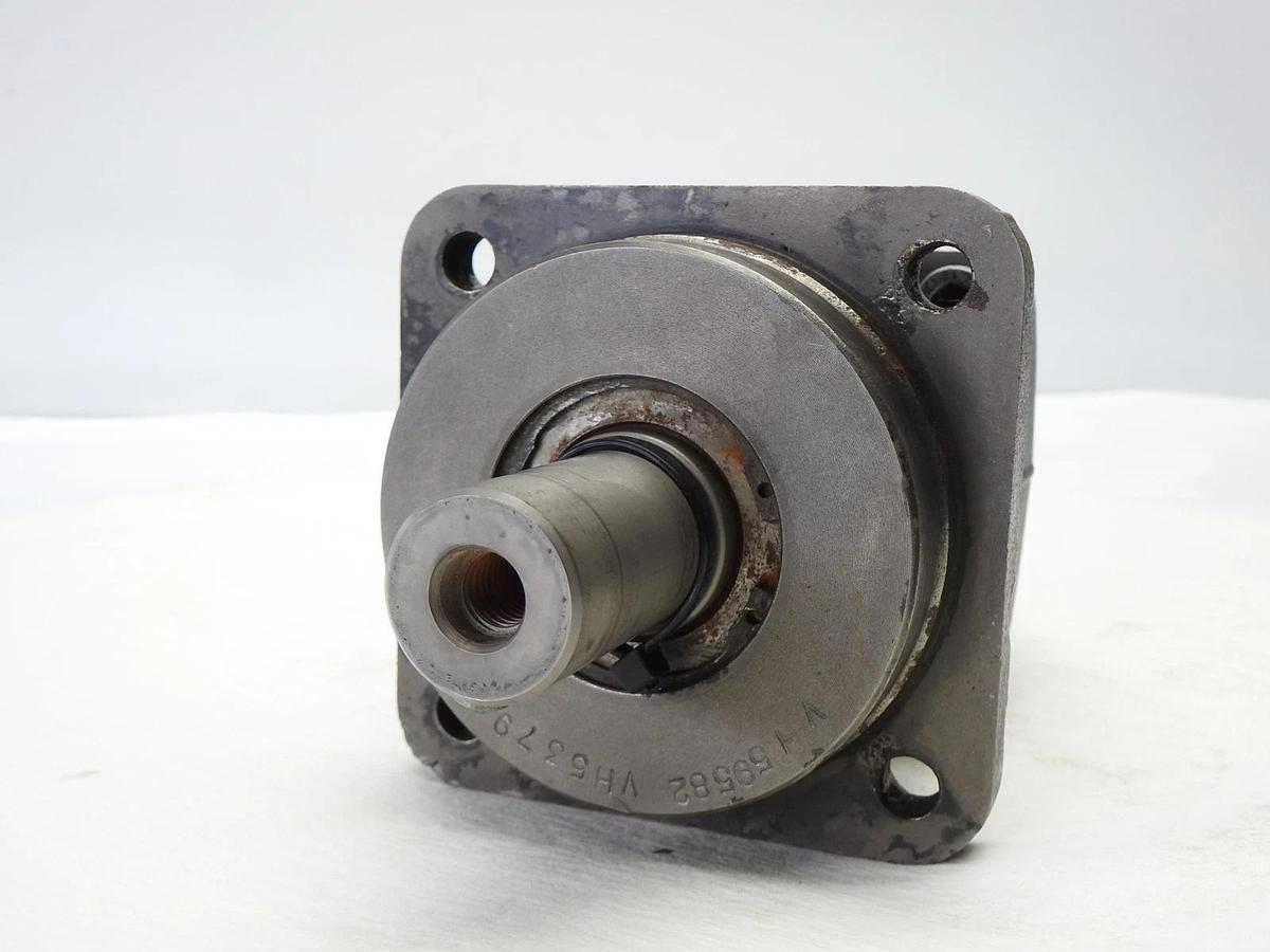 Sunfab SCM 034 Bent Axis Piston Motor SCM-034W-N-I42-K30-K3G-100 (34cc) NEW!