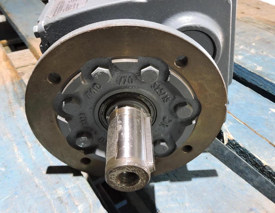 SEW Eurodrive RF47DRE90L4/TH/ES7C (RATIO: 23.28) Gear Motor - NEW SURPLUS