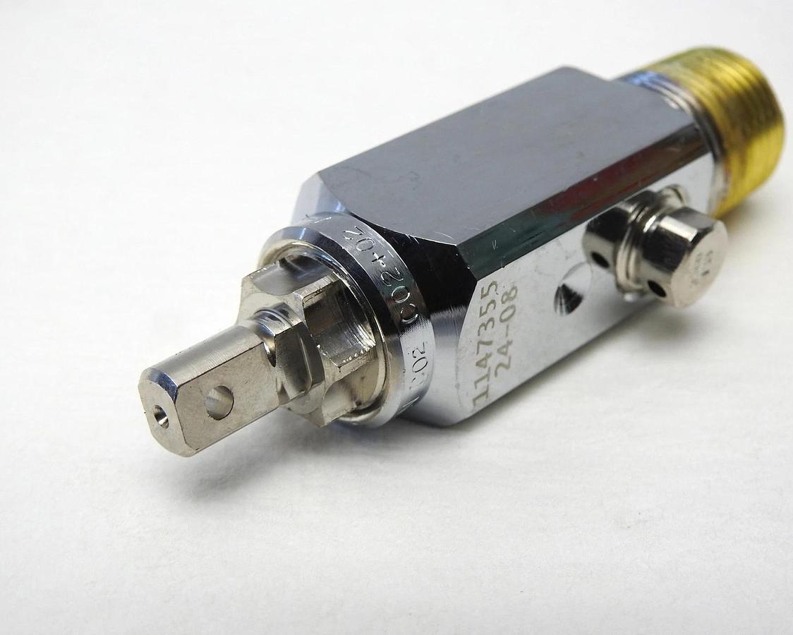 Cavagna Group Carbon Dioxide Cylinder Valve CO2 + O2 - NEW!