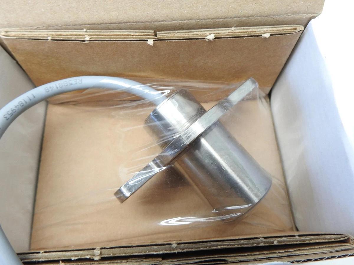 John Deere RE588148 Front Driveshaft Health Sensor Inductive Sensor MPR13141 OEM