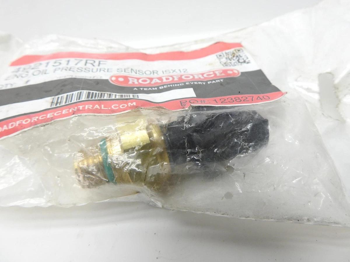 OEM Genuine TRP Cummins Sensor Engine Oil Pressure Sensor 4921517 (4921517RF)