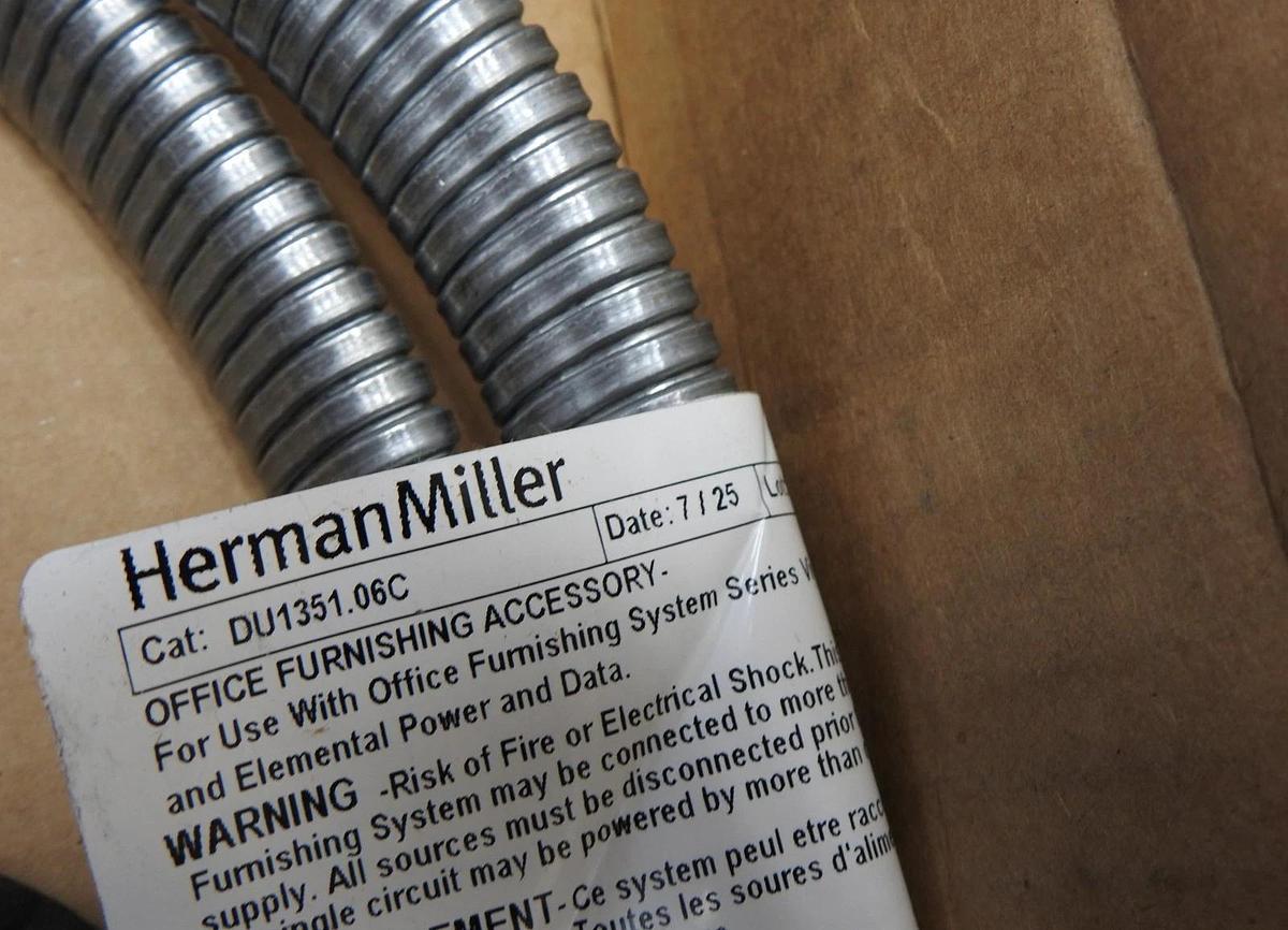 Herman Miller DU1351.06C Connect Power Entry, 4 Circuit DU1351 6' Long 3/8" Flex