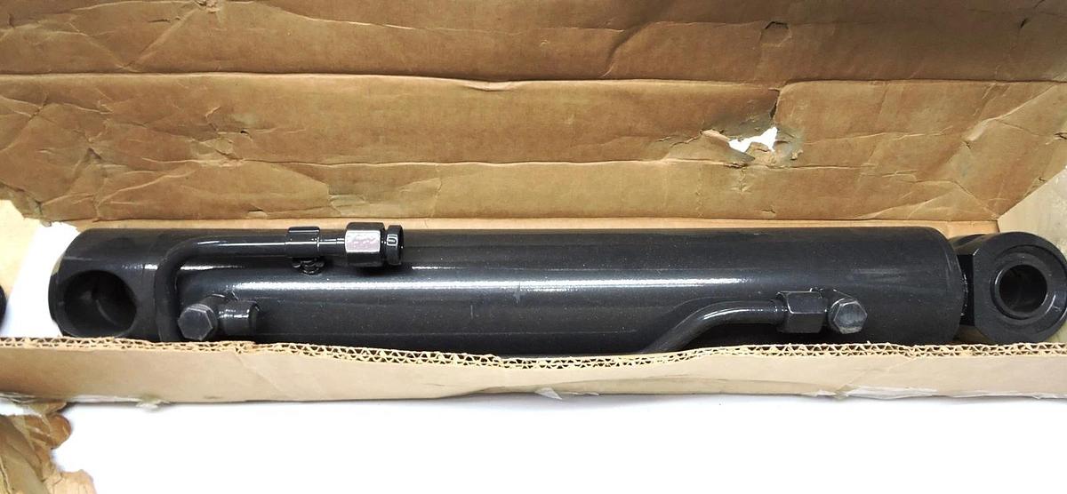 GENUINE Bobcat  7235736 Hydraulic Tilt Cylinder for Skid Steer Loader S630 S650